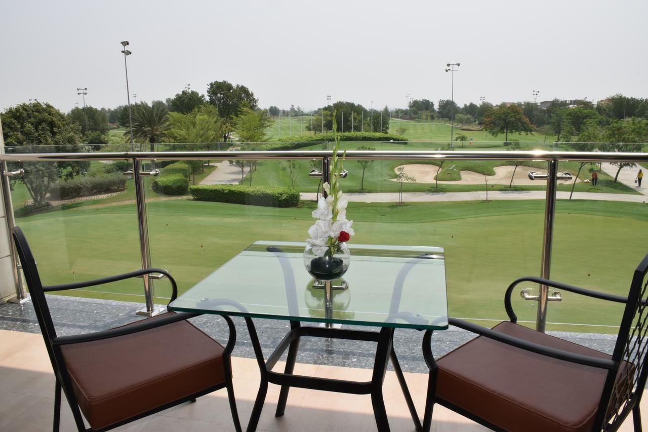 Defence Raya Golf & Country Club Hotel Lahore Exterior foto